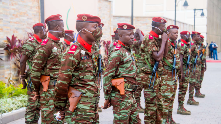 Retrouvez sur cette page toutes les informations en temps réel sur le Recrutement Militaire au titre de l’année 2022-2023 au Bénin. Vous pourrez également consulter les Résultats du Recrutement Militaire 2022-2023 au Bénin dès la disponibilité.
